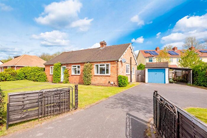 3 Bedroom Detached Bungalow For Sale In Cove Road, Farnborough, GU14