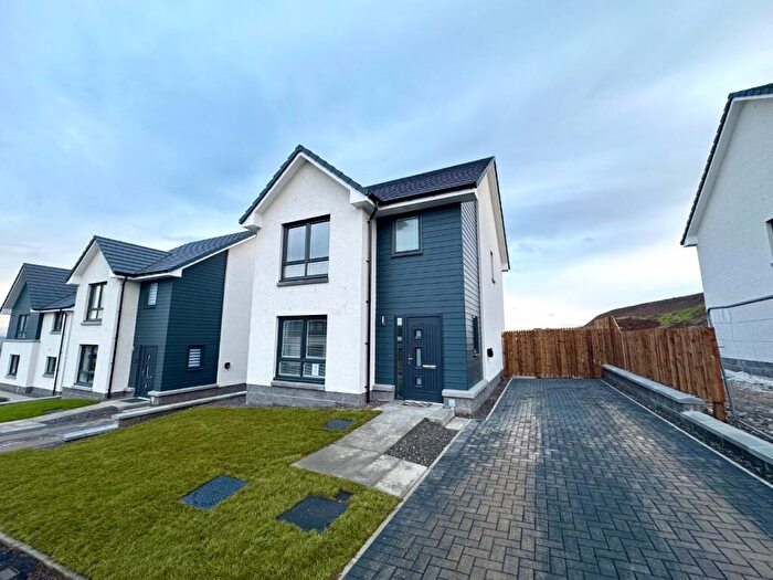3 Bedroom Detached House To Rent In Waverley Road, Slackbuie, Inverness, IV2