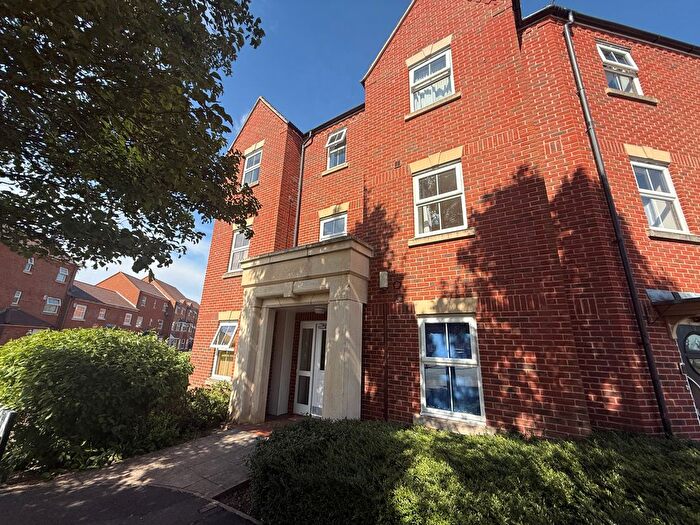 2 Bedroom Flat To Rent In Hinsley Walk, Milton Keynes, MK3