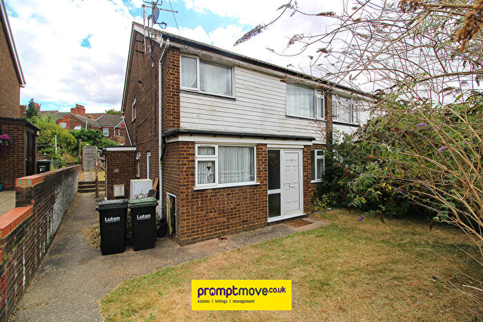 2 Bedroom Flat For Sale In Chadwell Close Luton, LU2