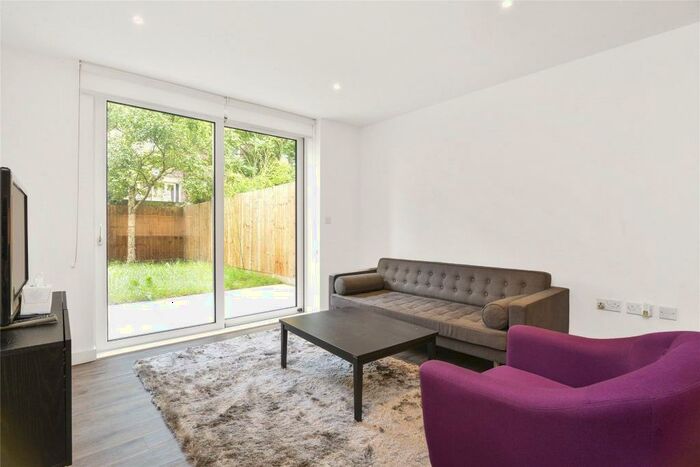 2 Bedroom Apartment To Rent In Ashton Reach London, SE16