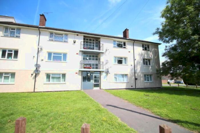 2 Bedroom Flat To Rent In Falstaff Road, Coventry, CV4