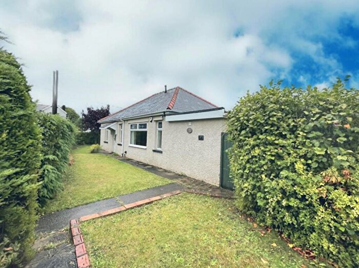 3 Bedroom Bungalow For Sale In Clark Avenue, Pontnewydd, Cwmbran, NP44