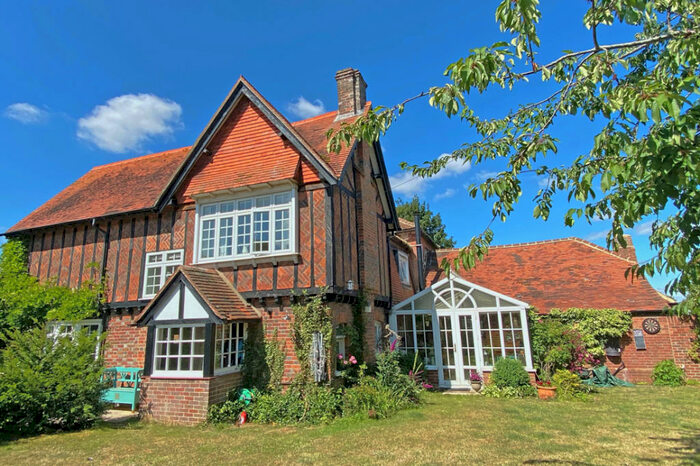 4 Bedroom Semi-Detached House For Sale In Green Lane, Ewelme, OX10