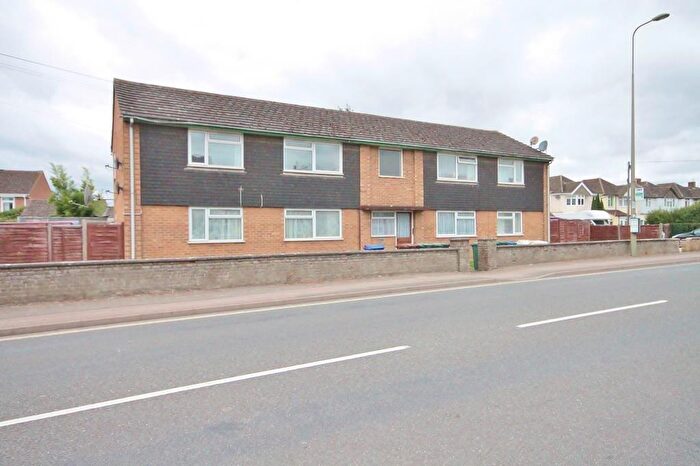 2 Bedroom Apartment To Rent In Kidlington, Oxford, North Oxford, OX5
