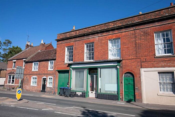 1 Bedroom Flat To Rent In Warminster Road, Westbury, BA13