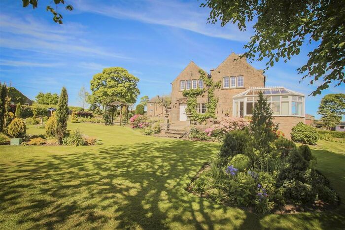 3 Bedroom Farm House For Sale In New Laund Farm, Greenhead Lane, BB12