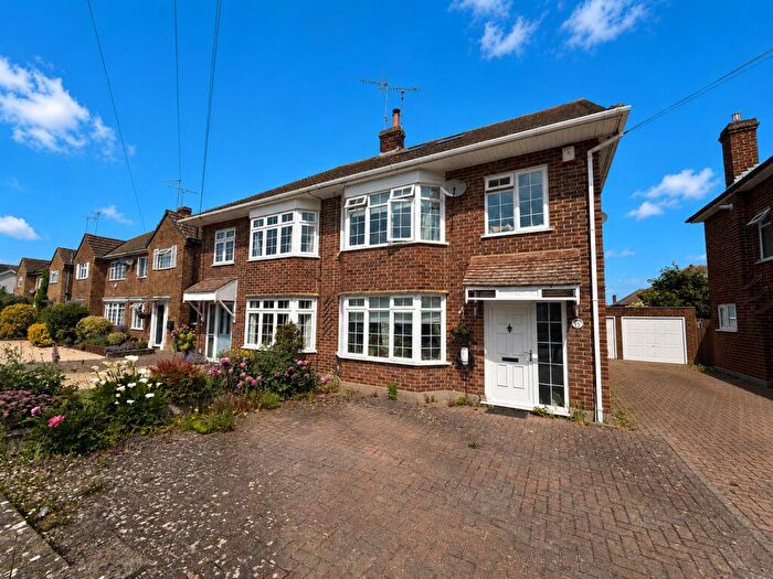3 Bedroom Semi-Detached House To Rent In Randalls Drive, Hutton, Brentwood, CM13
