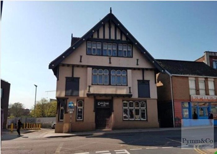 2 Bedroom Flat To Rent In Tudor Hall, Norwich, NR1