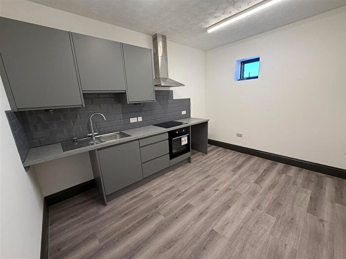 2 Bedroom Flat To Rent In Dorchester Road, Weymouth, DT3