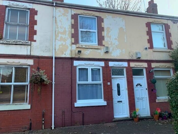 2 Bedroom Mews To Rent In Windsor Avenue, Sale, M33