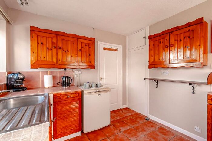 2 Bedroom Detached Bungalow For Sale In Park View Avenue, Rollesby, NR29