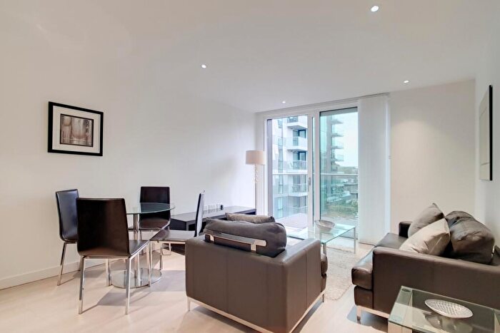 1 Bedroom Apartment To Rent In City View Apartments, N4