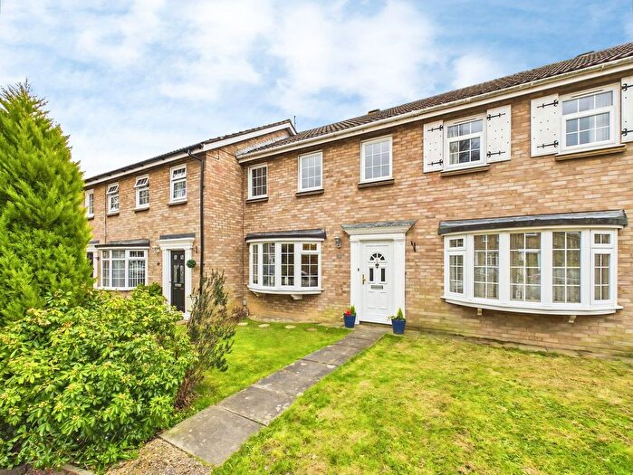 3 Bedroom Terraced House For Sale In Thelton Avenue, Broadbridge Heath, RH12