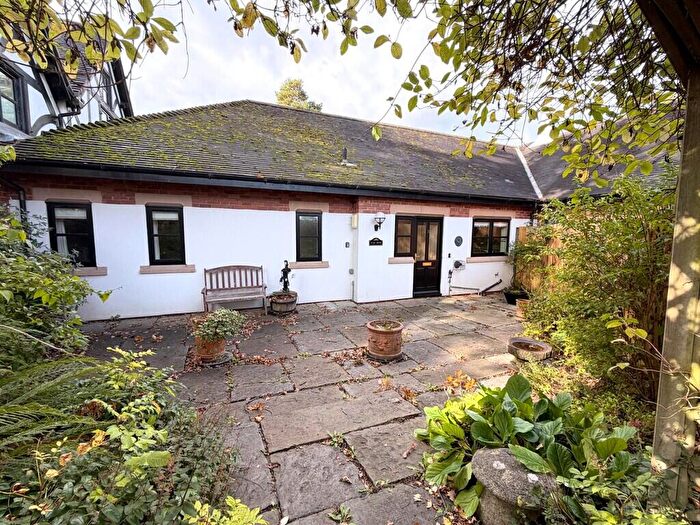 2 Bedroom Terraced Bungalow To Rent In Brocksford Court, Doveridge, DE6
