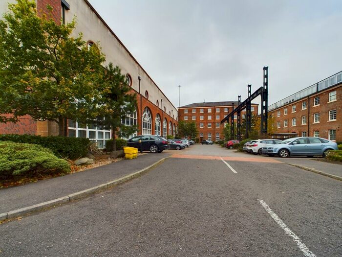 2 Bedroom Flat To Rent In Cook Street, Westbridge Gardens, G5