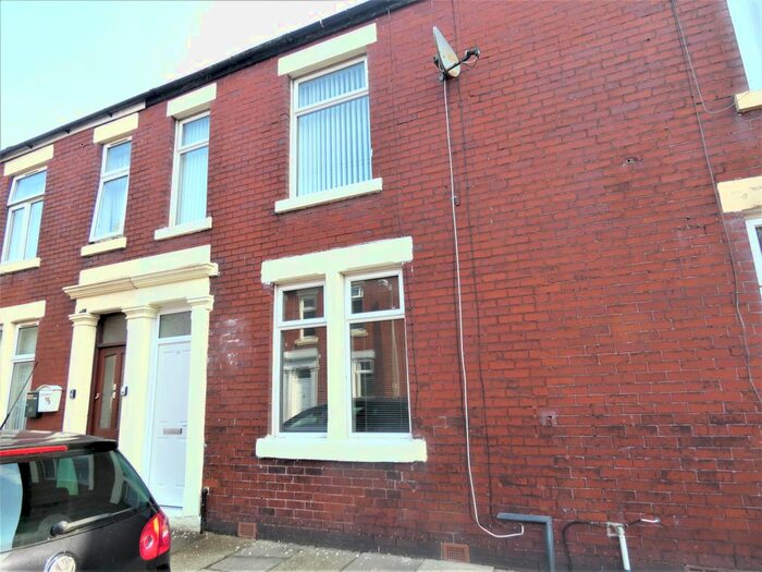 2 Bedroom Terraced House To Rent In King Street, Lostock Hall, Preston, PR5