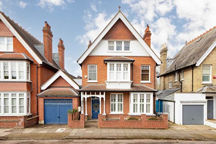 7 Bedroom Detached House To Rent In Broom Water, Teddington, TW11