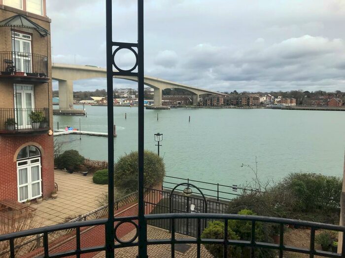 2 Bedroom Apartment To Rent In Andes Close, Ocean Village, SO14