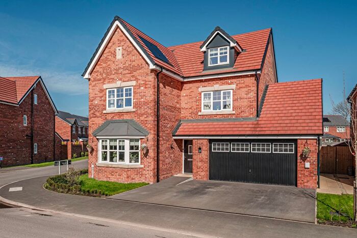 5 Bedroom Detached House For Sale In Lord Way, Euxton, PR7