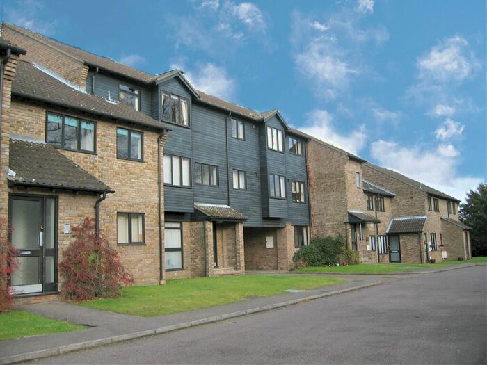 1 Bedroom Flat To Rent In Newlands, Old Hertford Road, Hatfield, AL9