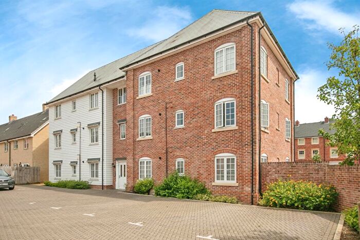 2 Bedroom Apartment For Sale In Quarry Avenue, Needham Market, Ipswich, IP6