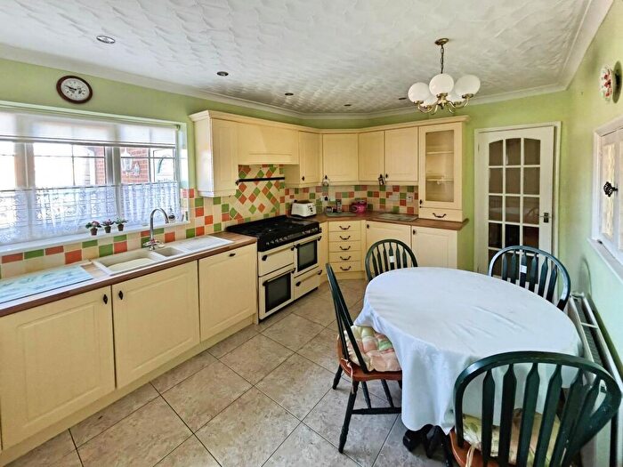 2 Bedroom Detached Bungalow For Sale In Martin Way, Skegness, PE25