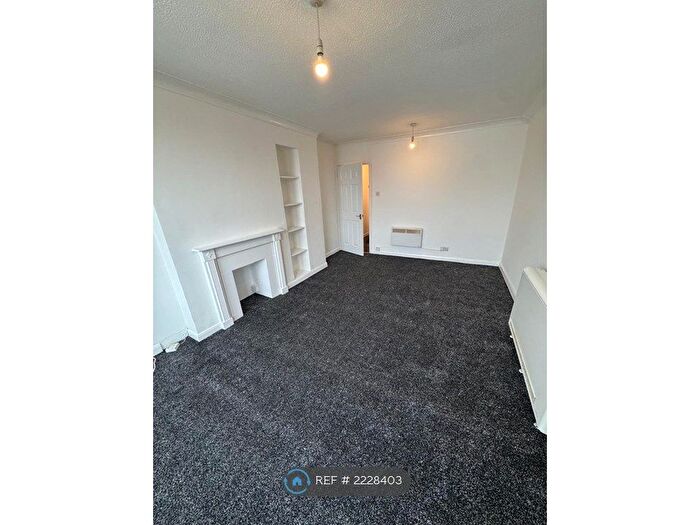 1 Bedroom Flat To Rent In York Road, Southend-On-Sea, SS1