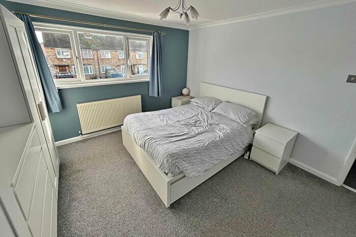 3 Bedroom Terraced House For Sale In Holybourne Road, Havant, PO9