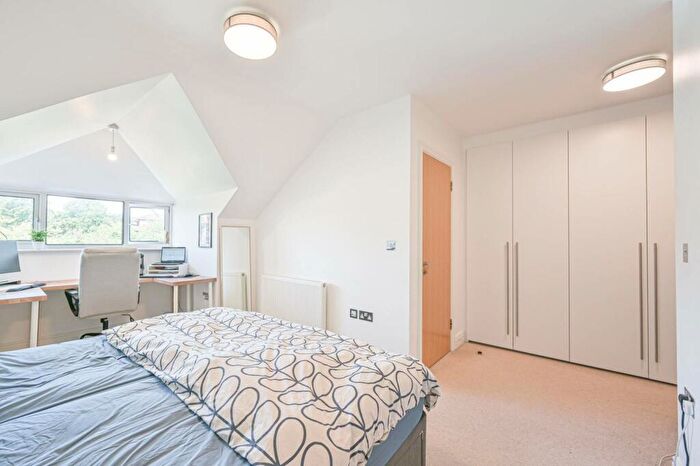 4 Bedroom Terraced House To Rent In Devonshire Road, Mill Hill East, London, NW7