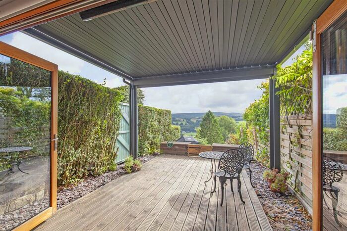 2 Bedroom House For Sale In Ranmoor Hill, Hathersage, Hope Valley, S32