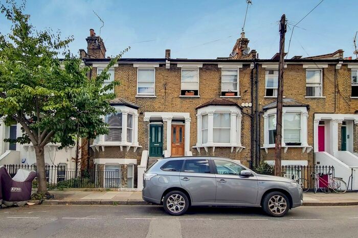 1 Bedroom Flat To Rent In Brackenbury Road, Brackenbury Village, London, W6