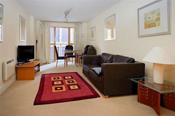 2 Bedroom Flat To Rent In London House, Aldersgate Street, EC1A