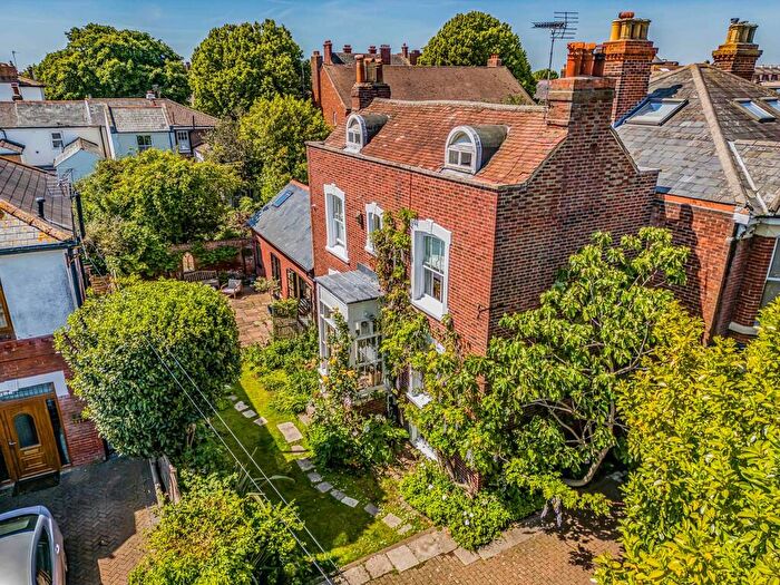 5 Bedroom Detached House For Sale In Southsea, Hampshire, PO5