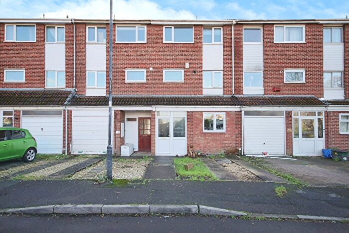 3 Bedroom Terraced House For Sale In Linden Close, Fishponds, Bristol, BS16