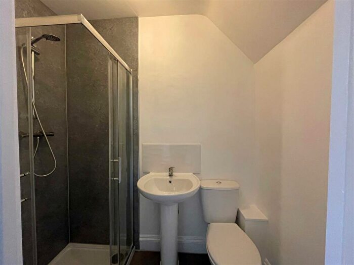 Property To Rent In Millsbro Road, Redditch, B98