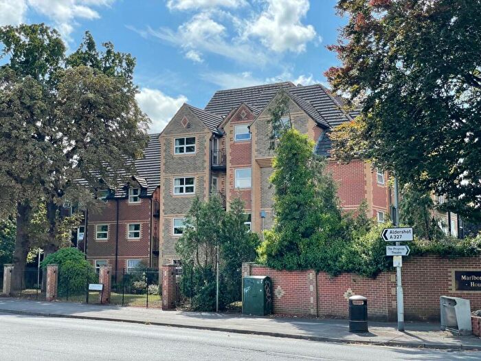 2 Bedroom Retirement Property To Rent In Northcourt Avenue, Reading, RG2