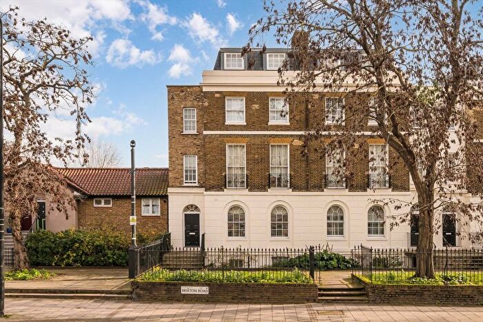 2 Bedroom Flat For Sale In Brixton Road, Oval, SW9