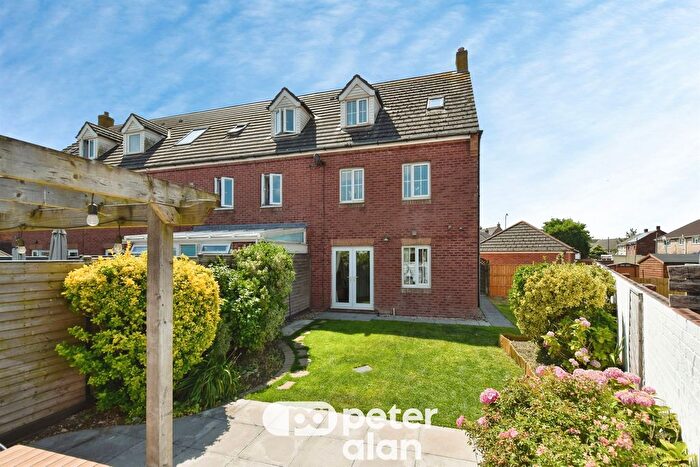 4 Bedroom End Of Terrace House For Sale In Mariners Quay, Port Talbot, SA12