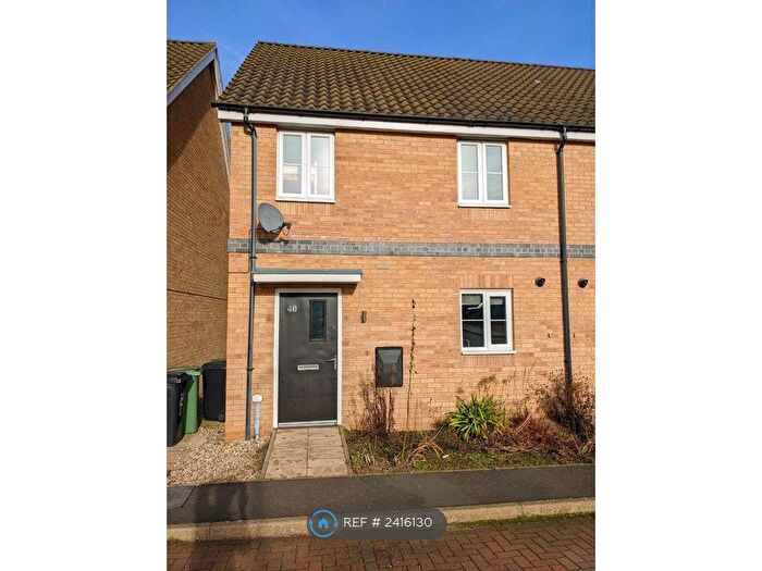 3 Bedroom Semi-Detached House To Rent In Dr Torrens Way, New Costessey, Norwich, NR5
