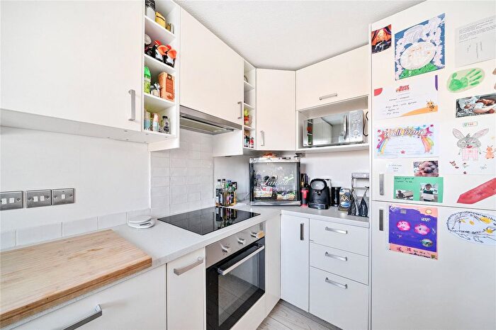 3 Bedroom End Of Terrace House For Sale In Mint Walk, Knaphill, Woking, Surrey, GU21