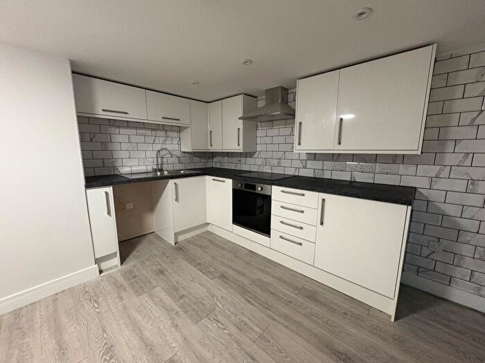 1 Bedroom Flat To Rent In Stow Hill, Newport, Gwent, NP20