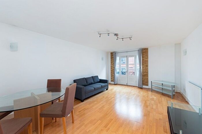 2 Bedroom Flat To Rent In Shand Street, London, SE1
