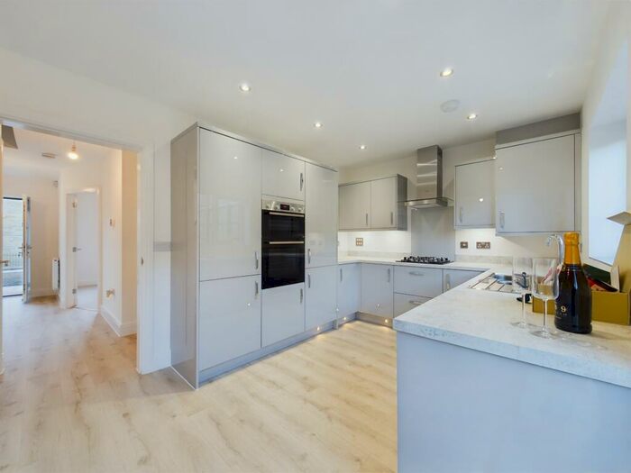 3 Bedroom Semi-Detached House To Rent In Hawbank Drive, Skipton, BD23