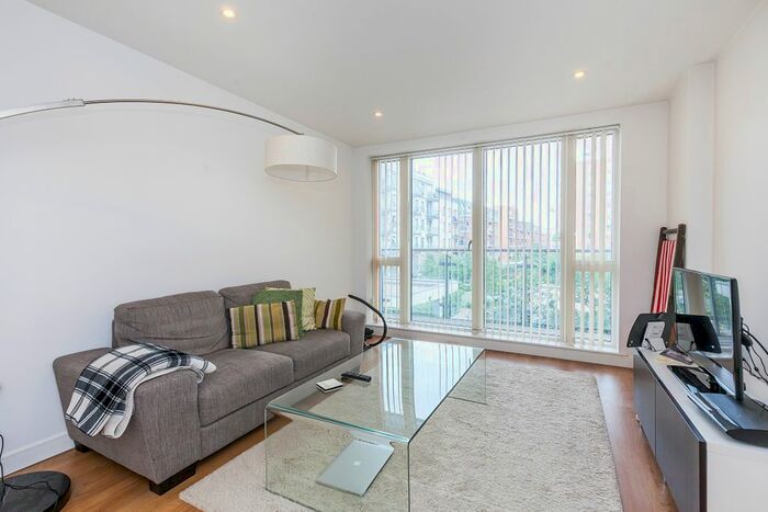 1 Bedroom Flat To Rent In Voysey Square, London, E3