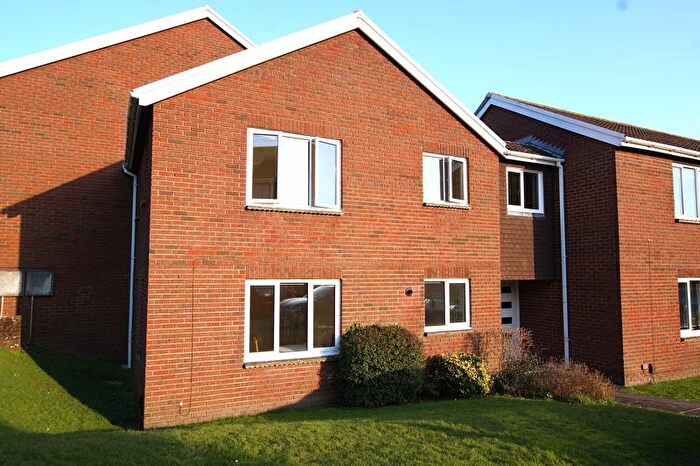 2 Bedroom Maisonette To Rent In Culverland Close, Exeter, EX4