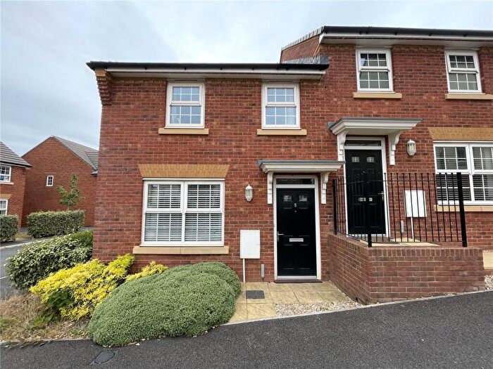 3 Bedroom Semi-Detached House To Rent In Celtic Close, Exeter, Devon, EX1