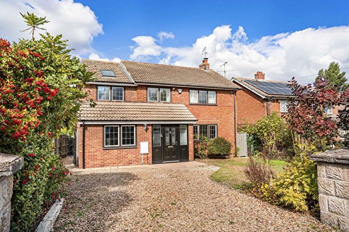 5 Bedroom Detached House For Sale In Lydalls Road, Didcot, OX11