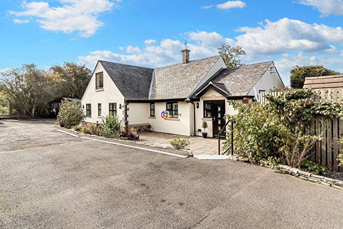 4 Bedroom Cottage For Sale In Plumbley Lane, Mosborough, S20