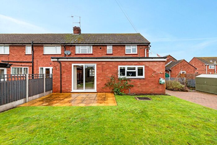 3 Bedroom Terraced House For Sale In Orchard Grove, Littleworth, WR5